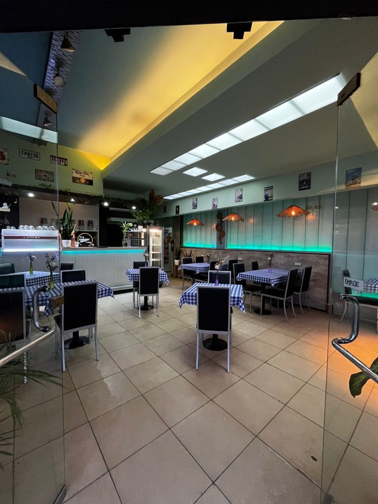 VENDO FONDO DE COMERCIO EMBLEMÁTICO BAR VILLA CARLOS PAZ