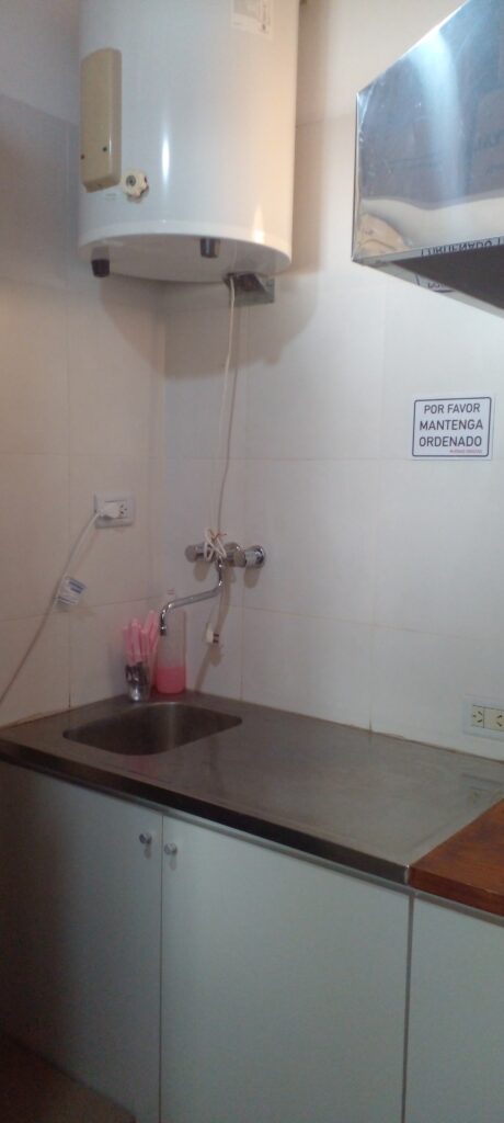 Vendo Precioso Local+Fondo comercio