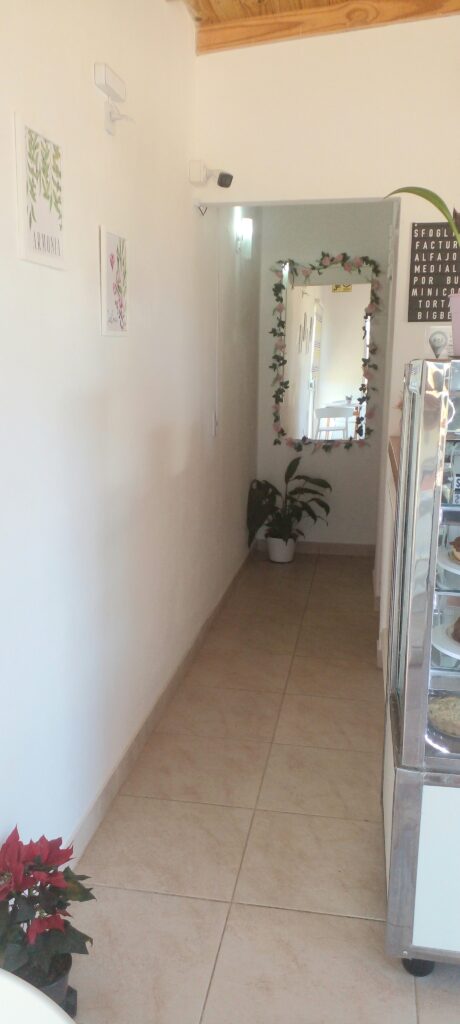 Vendo Precioso Local+Fondo comercio