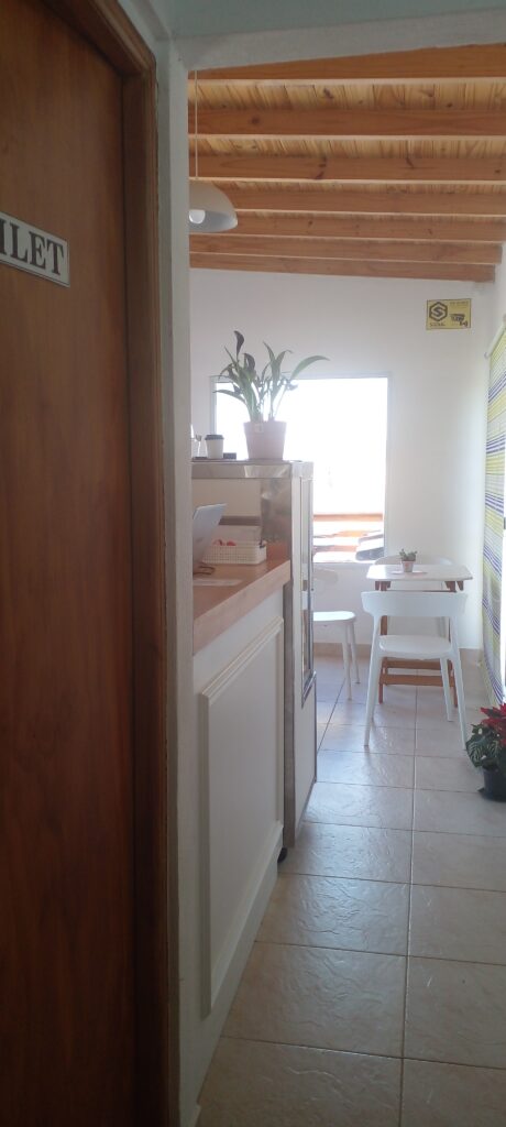 Vendo Precioso Local+Fondo comercio