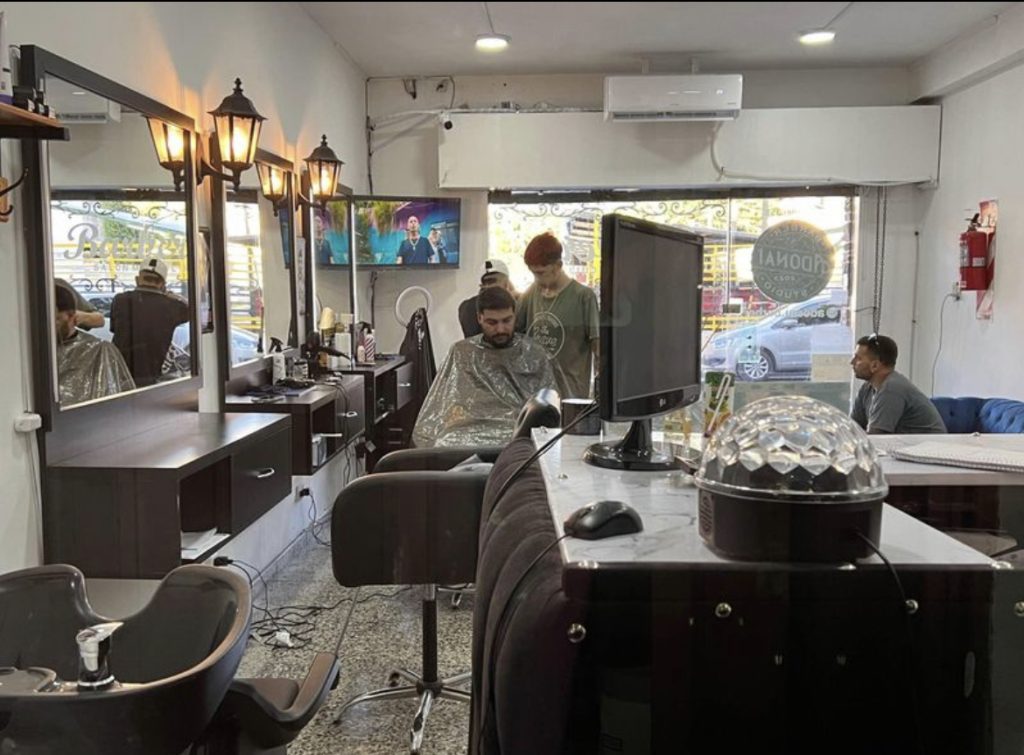 Fondo comercio barberia y estética