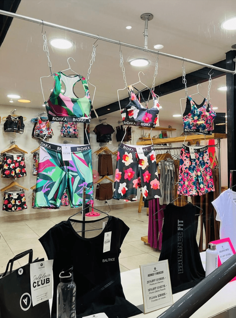 VENTA FONDO DE COMERCIO - VULKANA HAUS / ROPA DEPORTIVA RAMOS MEJIA CENTRO. EXCELENTE UBICACION