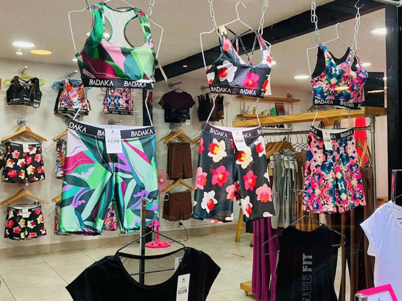 VENTA FONDO DE COMERCIO - VULKANA HAUS / ROPA DEPORTIVA RAMOS MEJIA CENTRO. EXCELENTE UBICACION