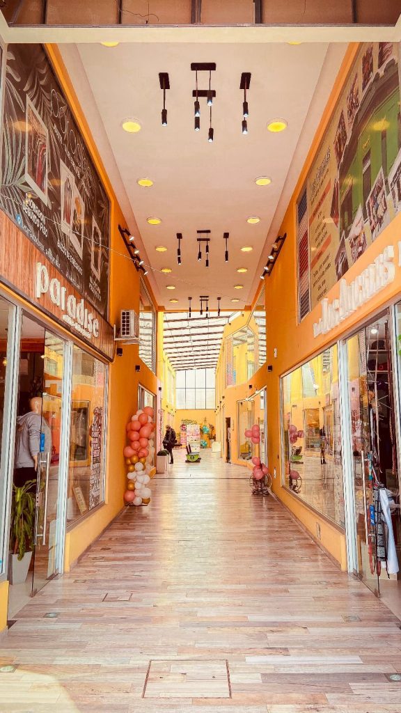 LOCAL DE ROPA MASCULINA Y TALLE ESPECIAL