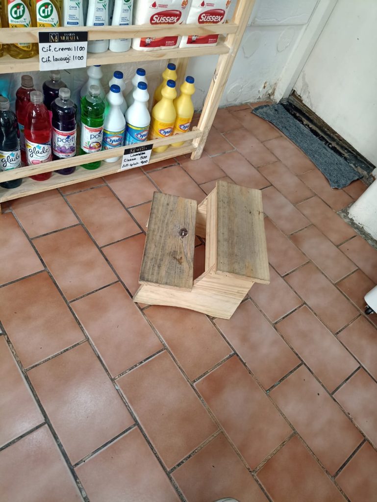 VENTA FONDO DE COMERCIO (ALMACEN) TOTALMENTE NUEVO (NEGOCIABLE)