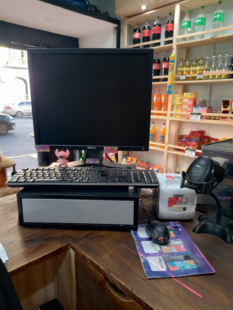 VENTA FONDO DE COMERCIO (ALMACEN) TOTALMENTE NUEVO (NEGOCIABLE)