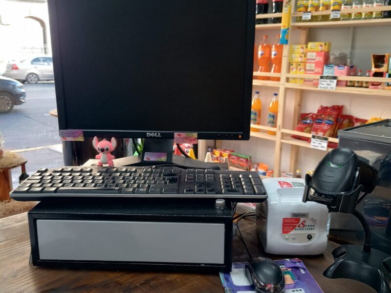 VENTA FONDO DE COMERCIO (ALMACEN) TOTALMENTE NUEVO (NEGOCIABLE)