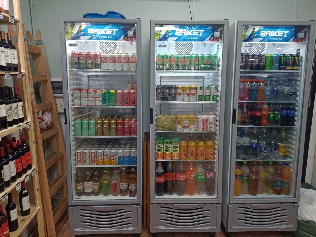 VENTA FONDO DE COMERCIO (ALMACEN) TOTALMENTE NUEVO (NEGOCIABLE)