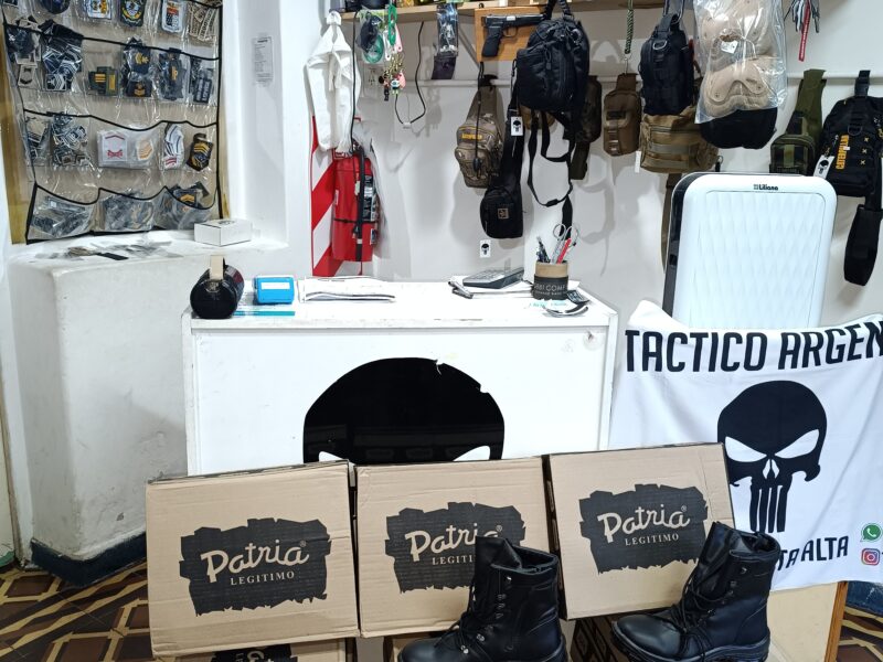 Vendo fondo de comercio, equipo táctico
