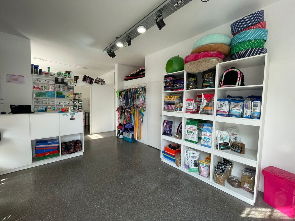 VENTA DE FONDO DE COMERCIO VETERINARIA Y PET SHOP