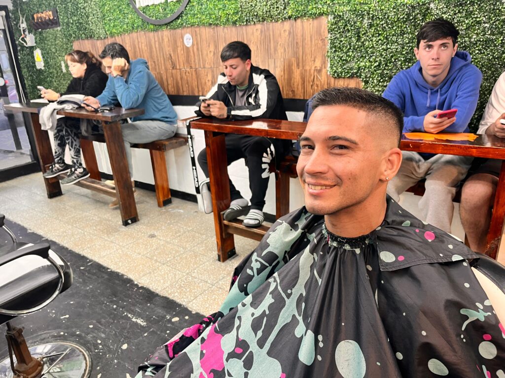 VENDO FONDO DE COMERCIO BARBERIA