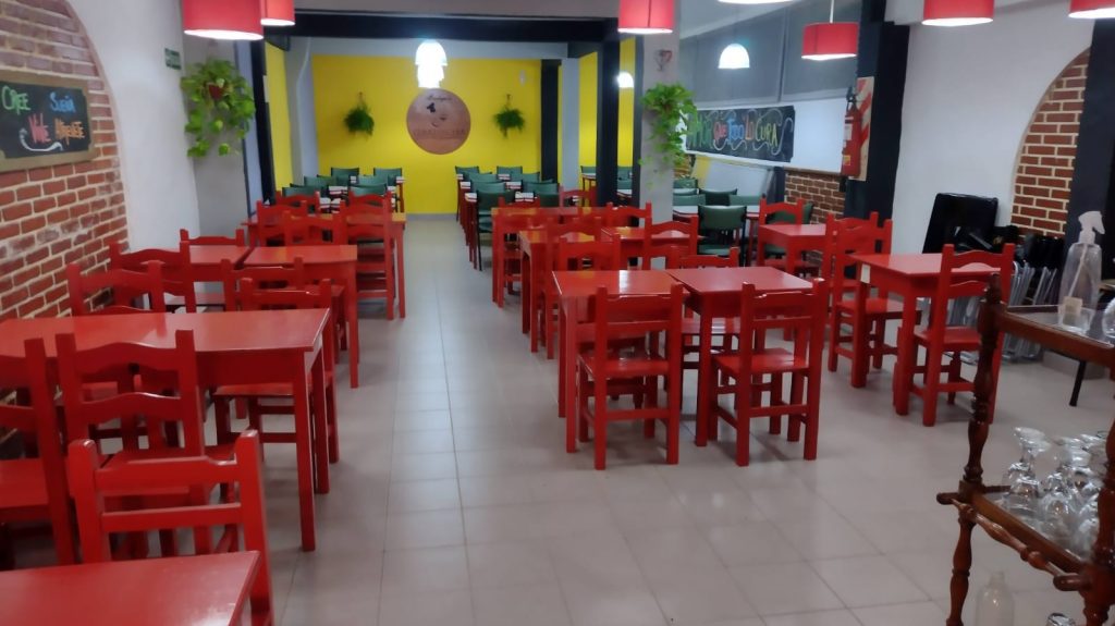 Oportunidad Bodegón de 148 cubiertos