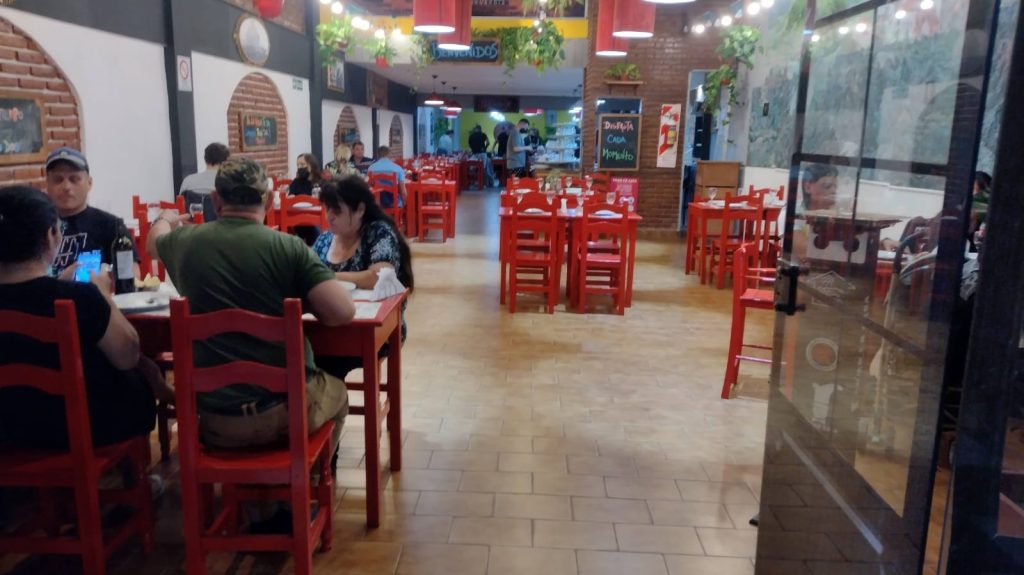 Oportunidad Bodegón de 148 cubiertos