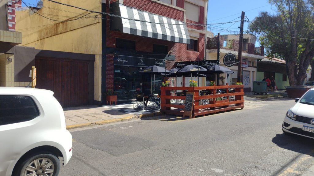 Oportunidad Bodegón de 148 cubiertos