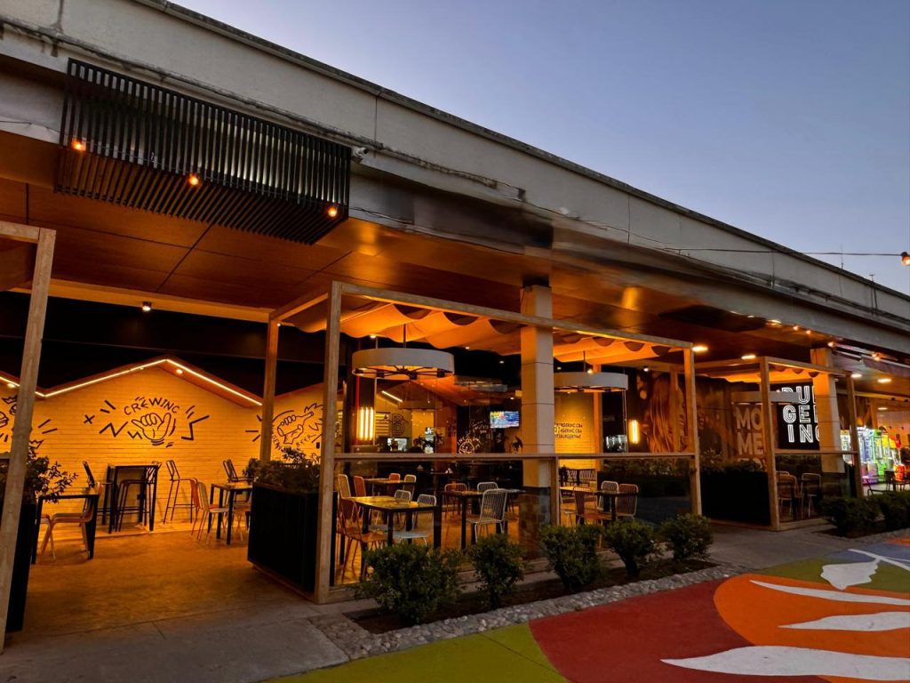 Hamburgueseria en shopping Villa Rivera Indarte