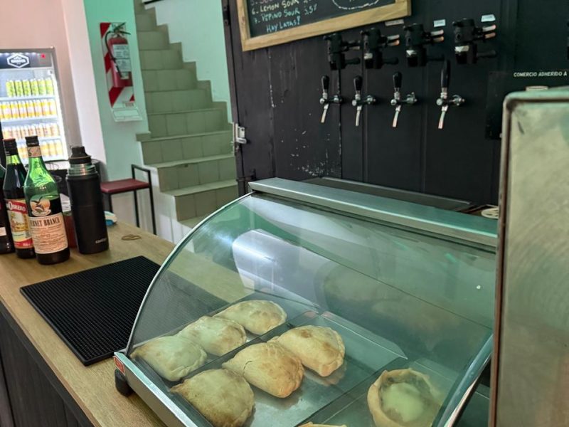 Fondo de Comercio Cerveceria/Bar