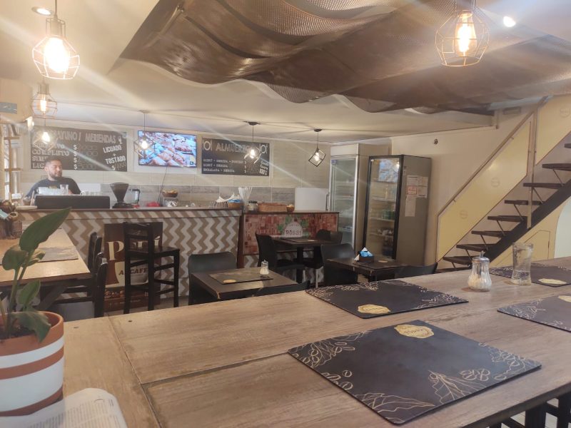 Resto/Bar cafetería