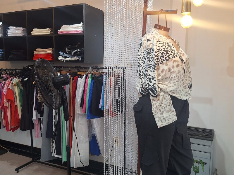 Vendo local indumentaria femenina