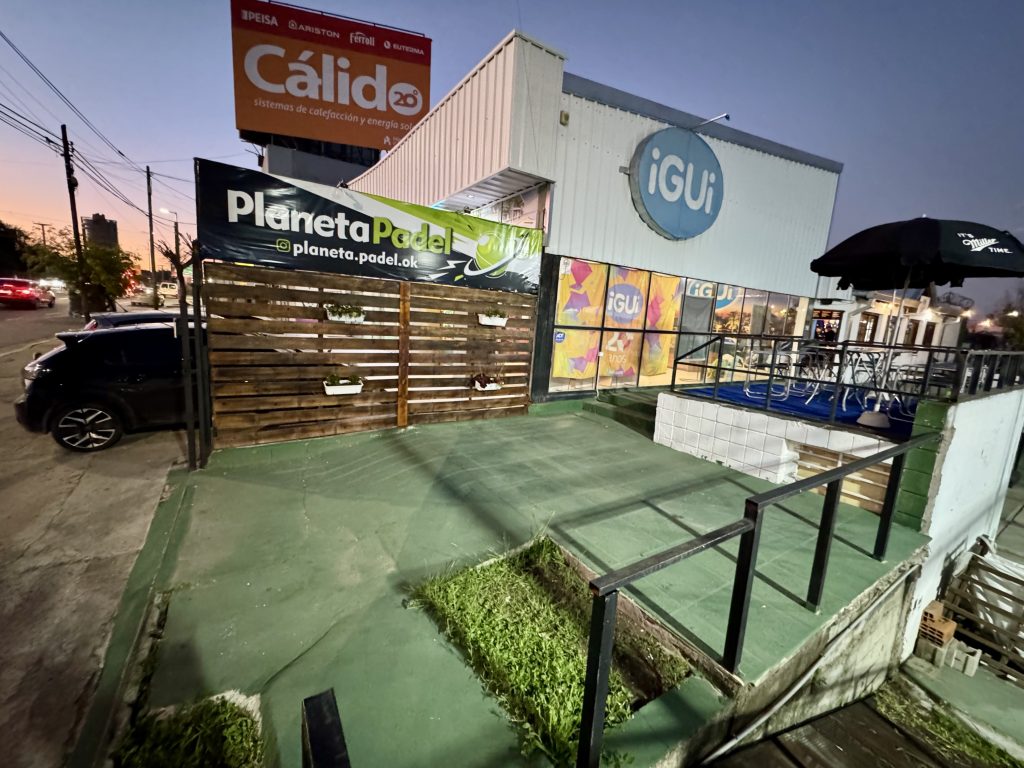 Dueño vendo fondo de comercio club de pádel funcionado con turnos fijos + instal