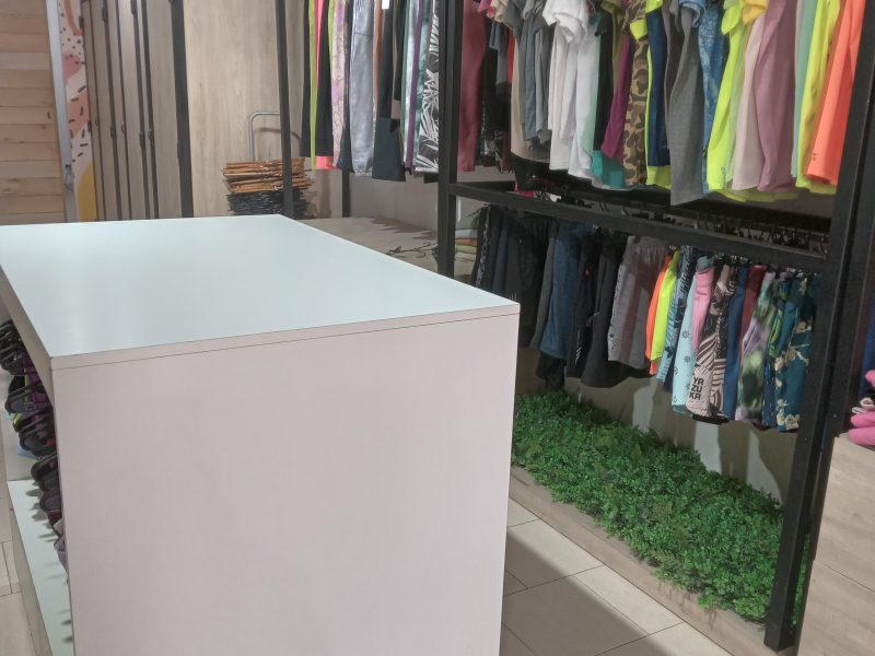 Ropa deportiva y urbana