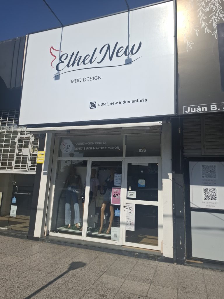 Excelente oportunidad! venta de marca, 4 años de antiguedad. Indumentaria Fem