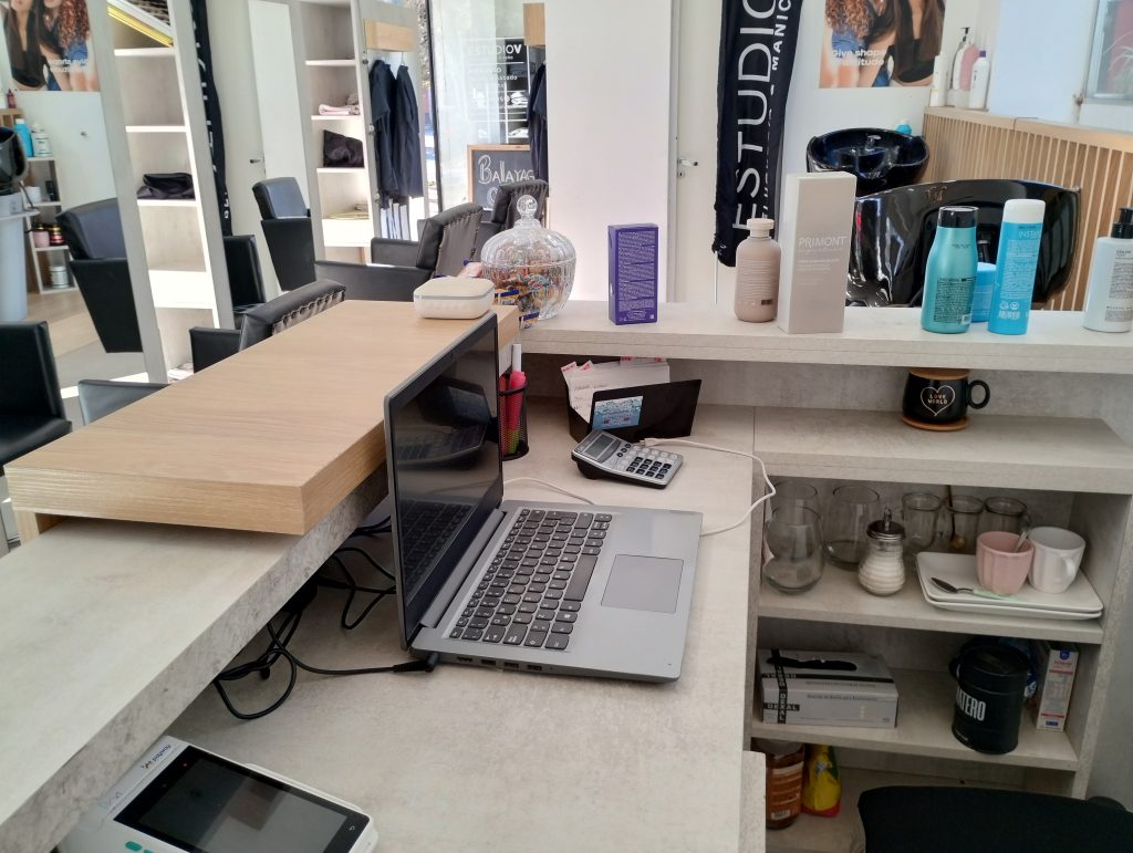 Peluquería en venta diagonal 76 n 1060 zona parque San Martin La Plata